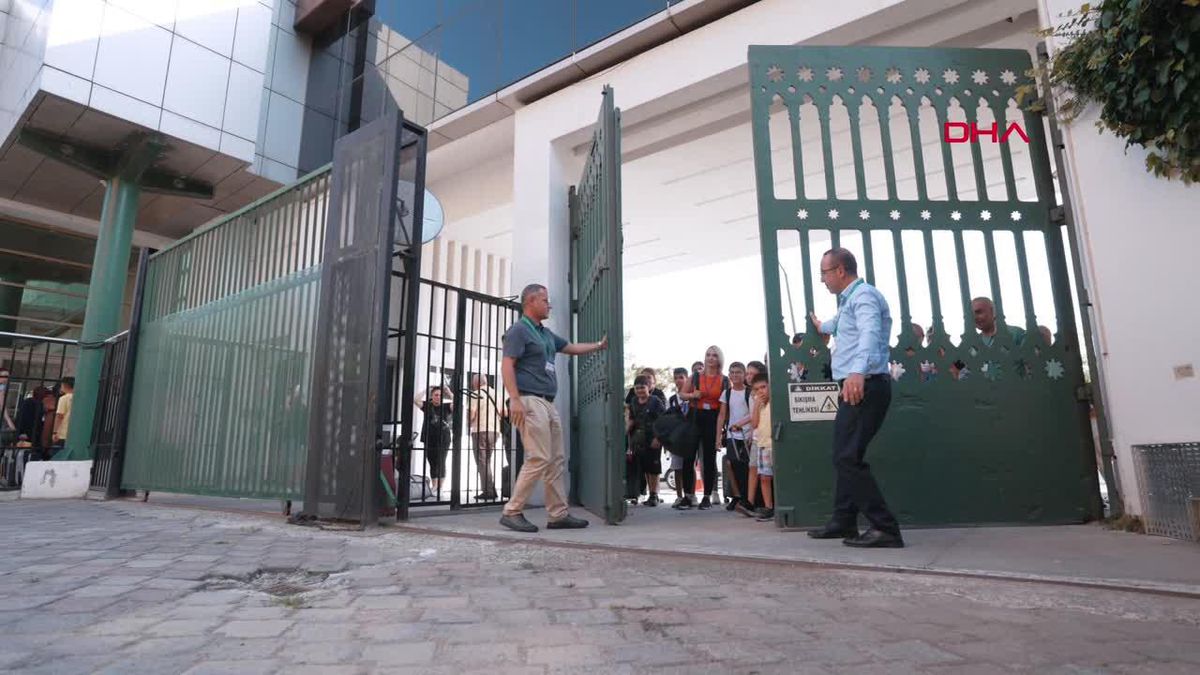 Darüşşafaka, deprem bölgesinden 104 öğrenciye eğitim imkanı sağlıyor