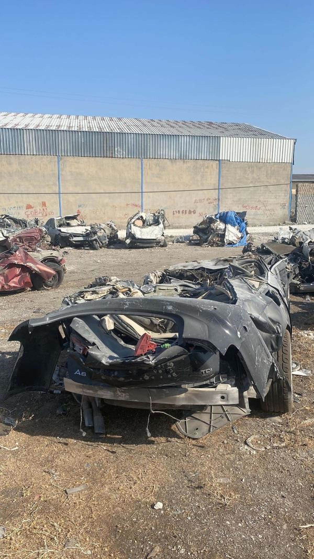 İzmir'de gasbedilen otomobilin şasi numarası değiştirilerek satılmaya çalışıldı