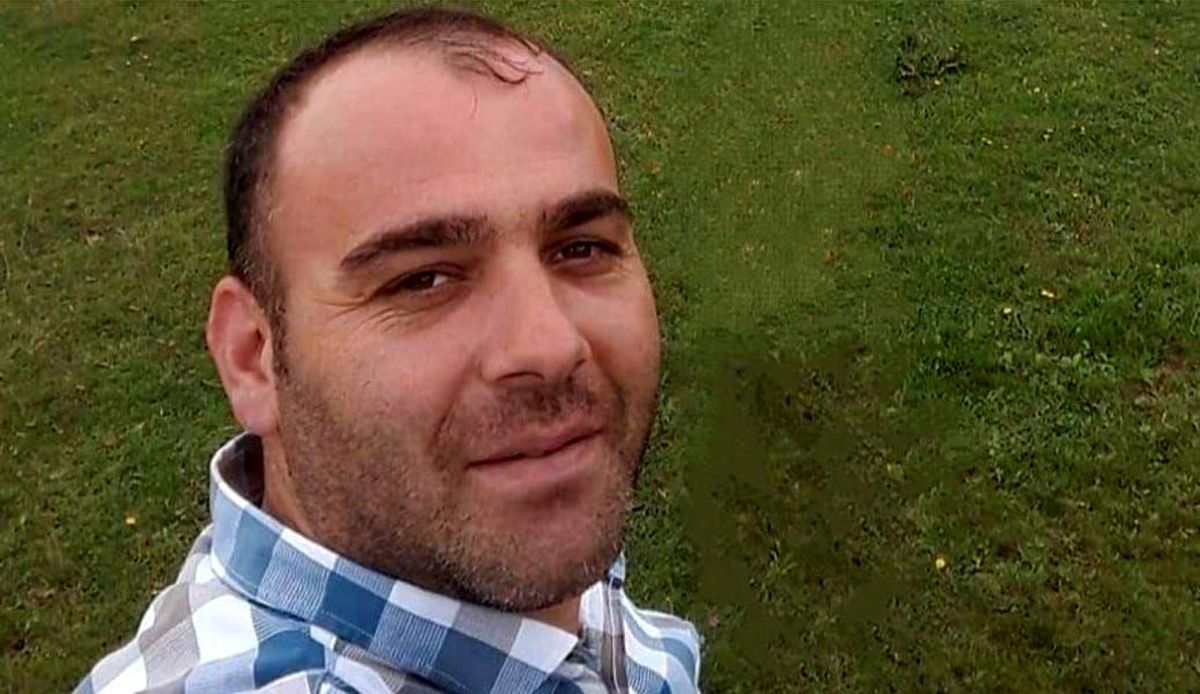 Kocaeli'de Halı Sahada Kalp Krizi Geçiren Adam Hayatını Kaybetti