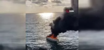 Hatay'da Sürat Teknesi Alev Aldı