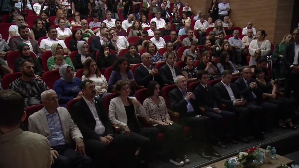 Kemal Kılıçdaroğlu: 'Yeteri Kadar Vatandaşın Kapısını Çalamadık, Onların Derdini Yeteri Kadar Dinlemedik'