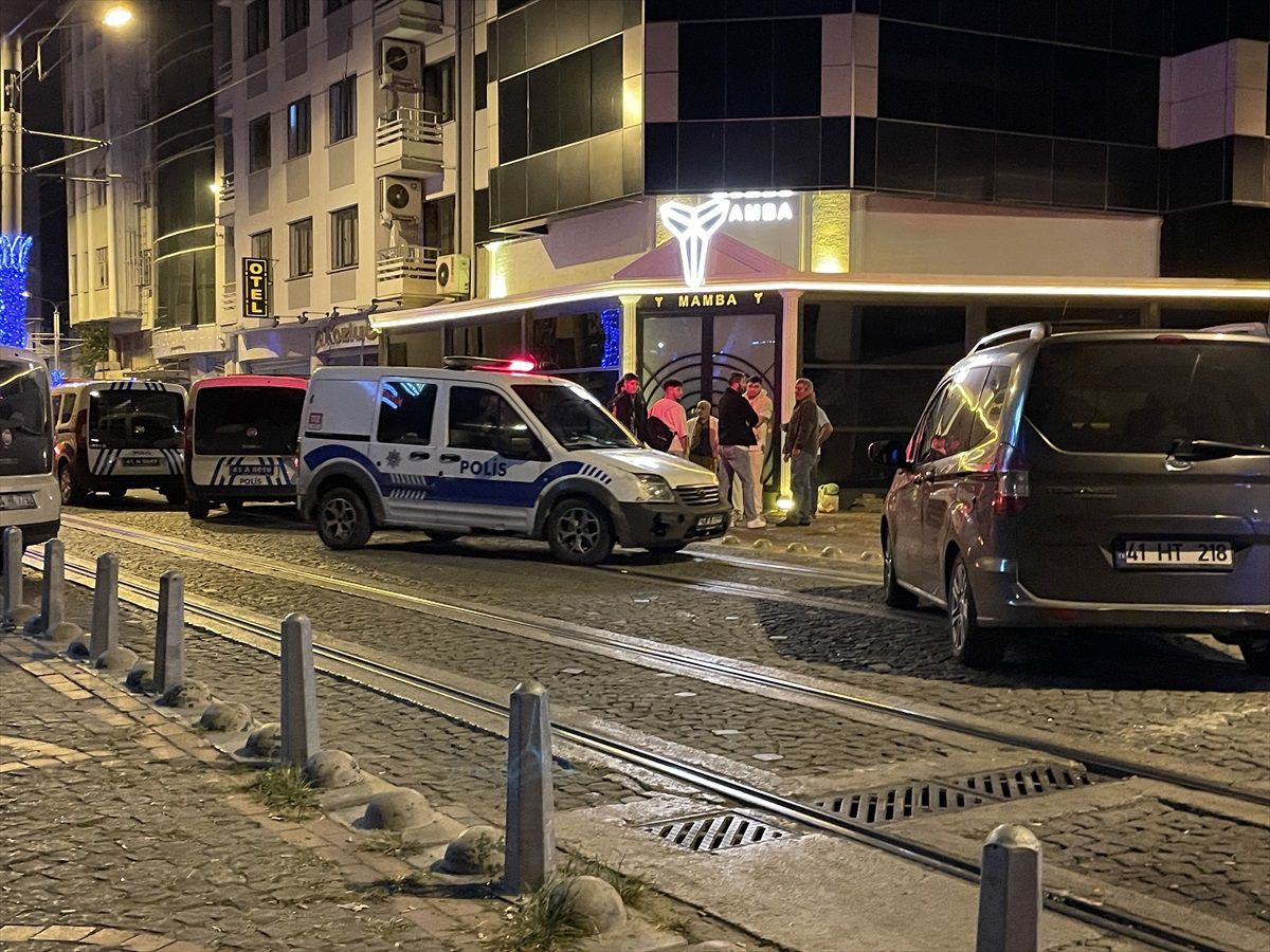 İzmit'te silahlı kavga: 2 yaralı, 1 tutuklama