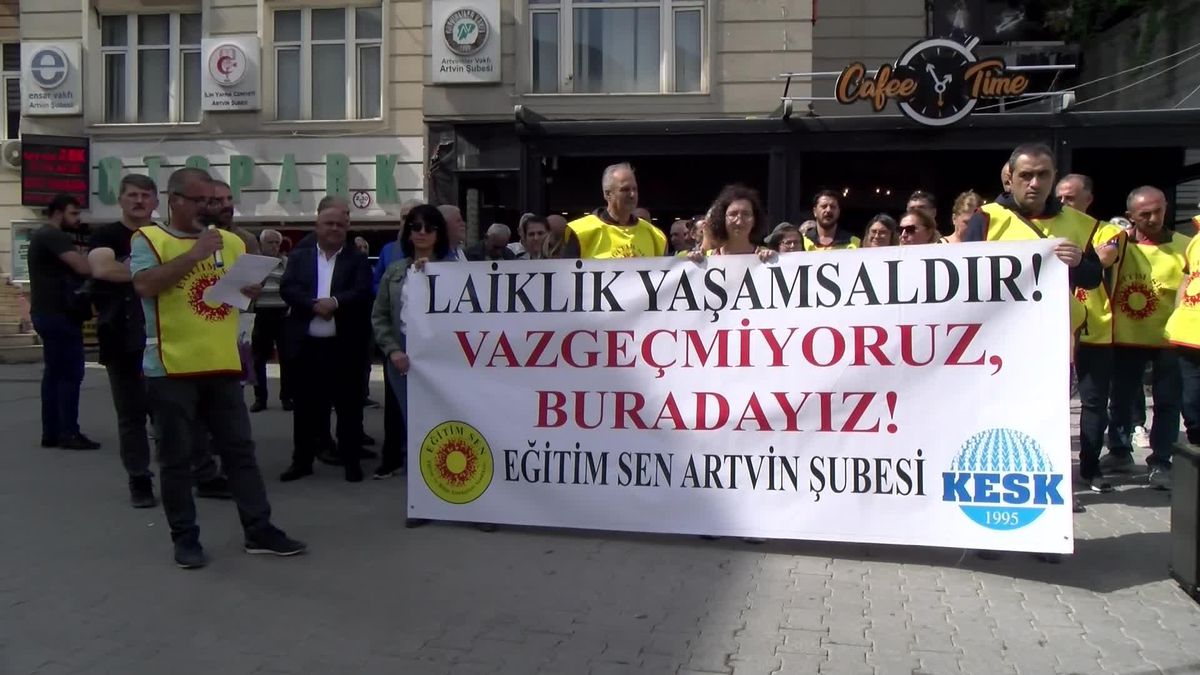Köksal Gumuşkaya: 'Laik Eğitimi ve Laik Yaşamı Savunuyor, Eşit Yurtaşlık Talep Ediyoruz.'