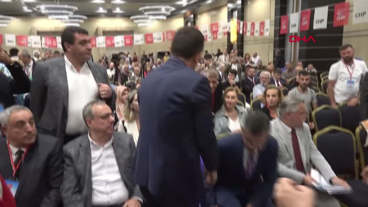 CHP Grup Başkanı Özgür Özel: Biz Cumhuriyet Halk Partisi'nin üyelerinin kalbinde yer alıyoruz