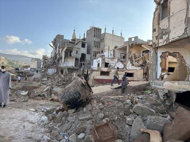 Sel sularına gömülen Libya'da '10 bin ölü sayısı' yalanlandı Sel sularına gömülen Libya'da '10 bin ölü sayısı' yalanlandı