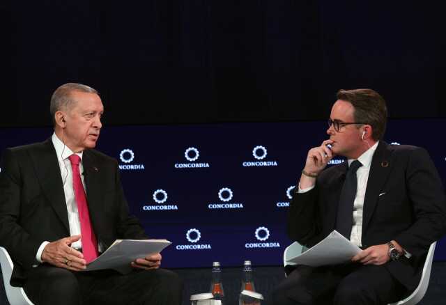 ABD'de konuşan Cumhurbaşkanı Erdoğan'dan 'enflasyon' mesajı: 2024'e çok farklı gireceğiz ABD'de konuşan Cumhurbaşkanı Erdoğan'dan 'enflasyon' mesajı: 2024'e çok farklı gireceğiz