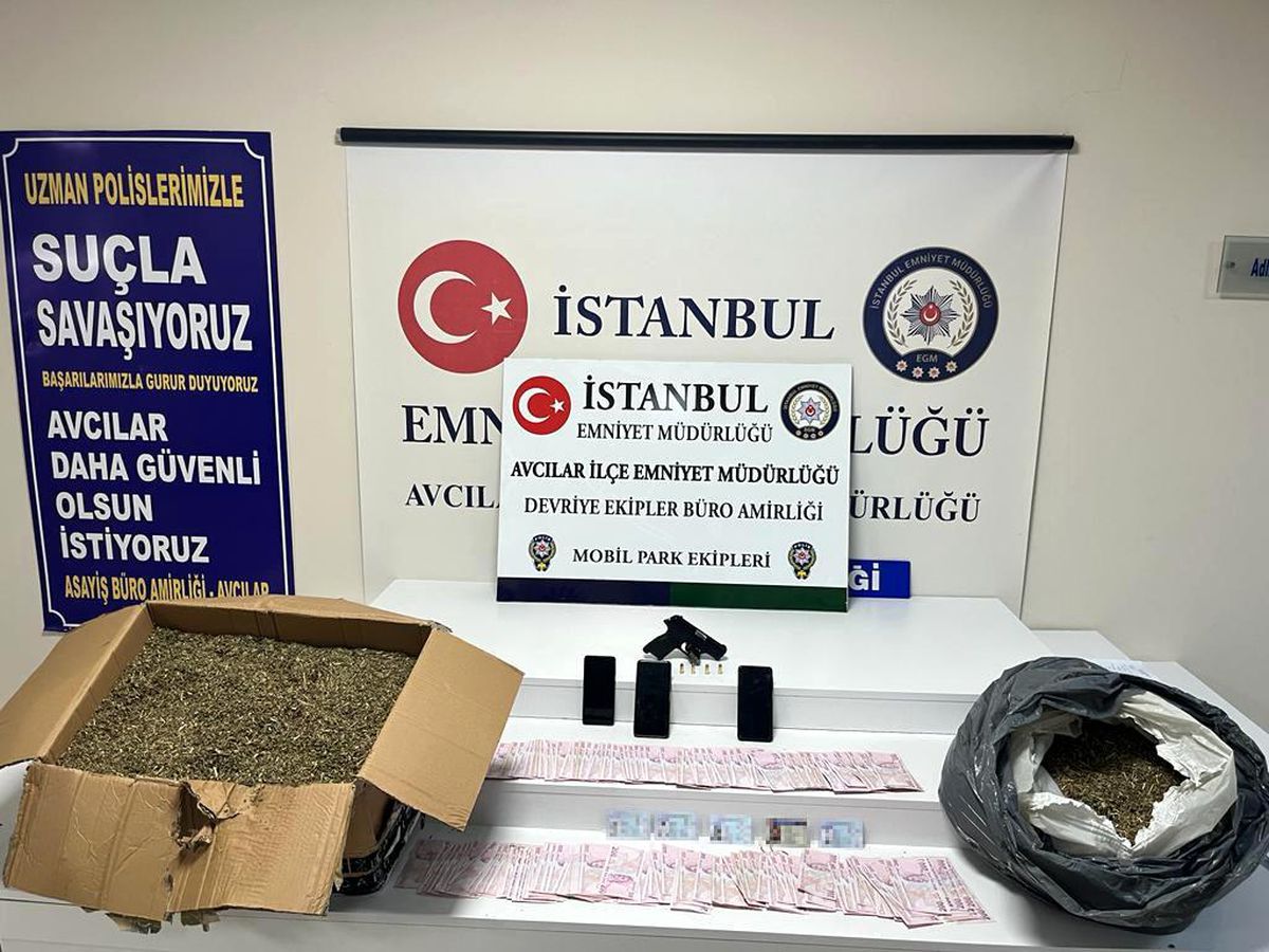 Avcılar'da Uyuşturucu Ticareti Yapan 5 Şüpheli Gözaltına Alındı