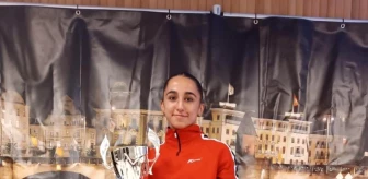 Diyarbakır Büyükşehir Belediyesi Sporcusu Nazlı Bozkurt İsviçre'de Madalya Kazandı