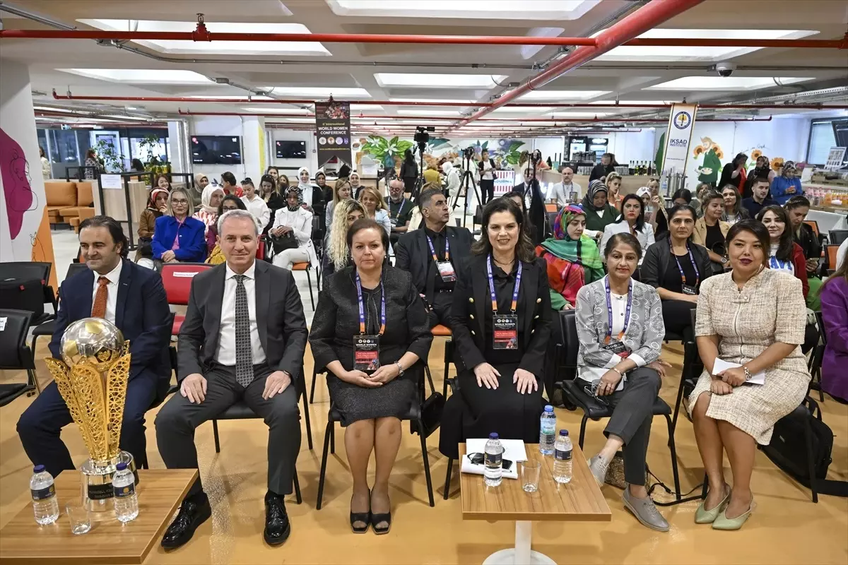 Çukurova Üniversitesi Rektörü Prof. Dr. Meryem Tuncel, 'Yılın Kadın Rektörü' ödülüne layık görüldü