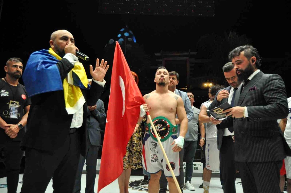 Fethiye'de WBC Koordinasyonunda Profesyonel Boks Gecesi Düzenlendi