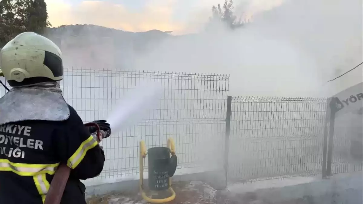 Bucak'ta İnşaat Halindeki Evde Yangın