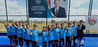 Kırıkkale İl Karması U12 Kızlar Hokey Türkiye Şampiyonası'nda Türkiye Şampiyonu oldu