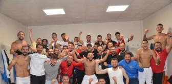 Kuşadasıspor, Belediye Kütahyaspor'u mağlup ederek 2'de 2 yaptı