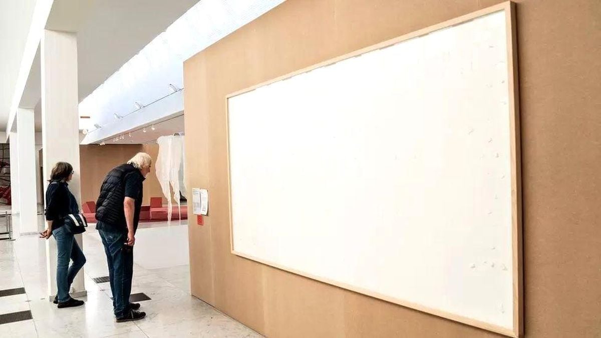 Sanatçıya Müzeden Para İadesi Emri