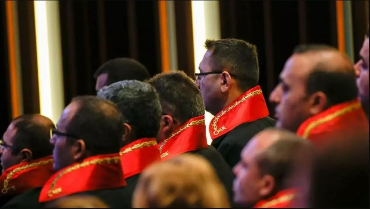 19 Eylül Hakimler ve Savcılar Kurulu (HSK) Kararları Resmi Gazete yayınlandı! HSK Kararları belli oldu mu? Resmi Gazete bugünün kararları neler?