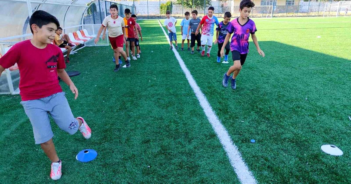 Aydın'da GSB Spor Okulları ile çocuklar sporu seviyor