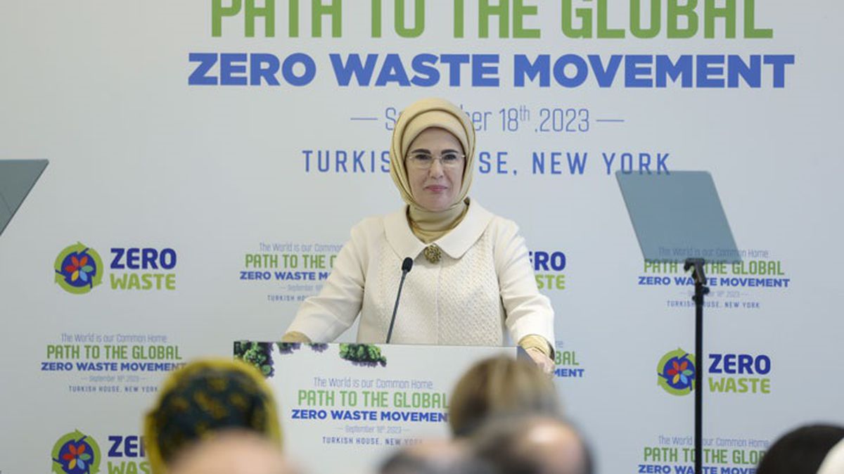 Emine Erdoğan, tüm dünyayı 'sıfır atık gönüllüsü' olmaya davet etti: Acil eylem planlarını uygulamak mecburiyetindeyiz