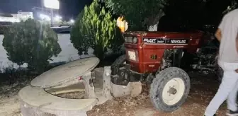 Şanlıurfa'da Otomobilin Çarptığı Traktör Sürücüsü Hayatını Kaybetti