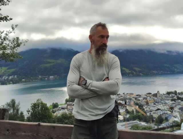 Özgür Tetik kimdir, eşi kim, boyu kaç, nereli, çocuğu var mı? Survivor 2023 Özgür Tetik kimdir?