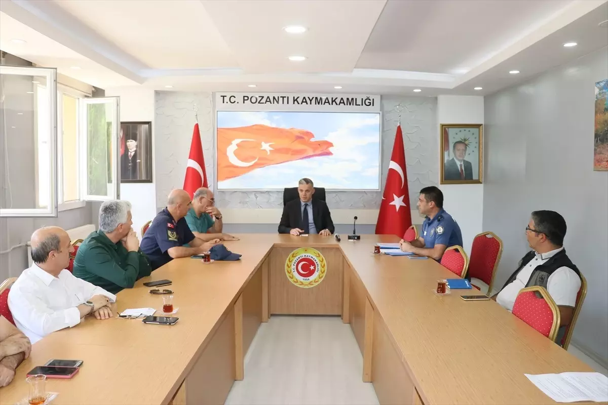 Pozantı'da İlçe Güvenlik ve Danışma Kurulu Toplantısı Gerçekleştirildi