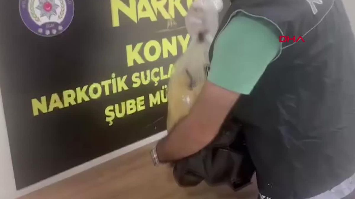 Kargo paketinde su tabancası ile metamfetamin çıktı