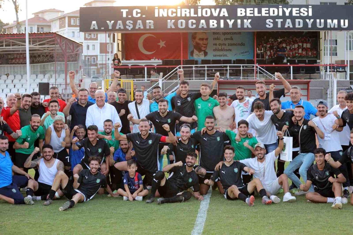 Efeler 09 SFK Teknik Direktörü Veyis Kanber: 'Her geçen gün daha iyiye gidiyoruz'