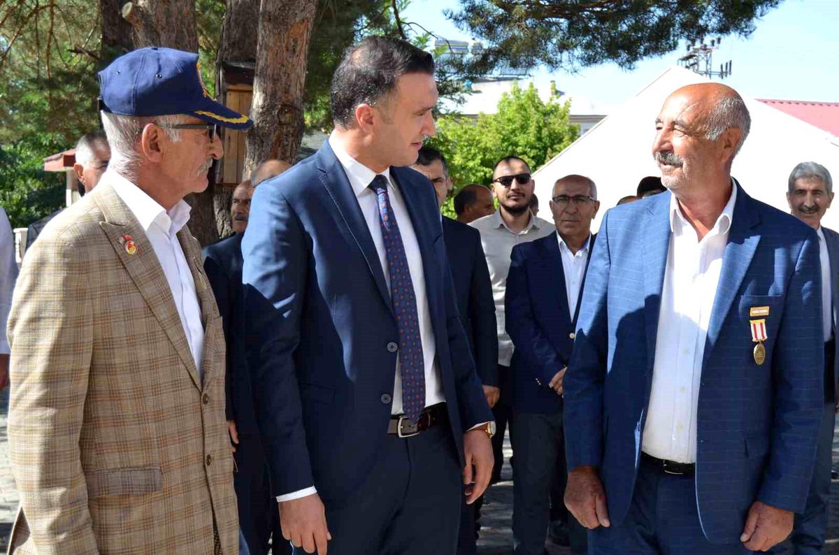 Muş'ta Gaziler Günü Töreni Düzenlendi