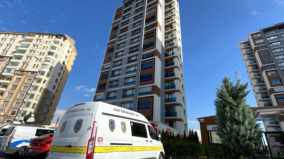 Kayseri'de 12. kattan düşen 14 yaşındaki çocuk hayatını kaybetti