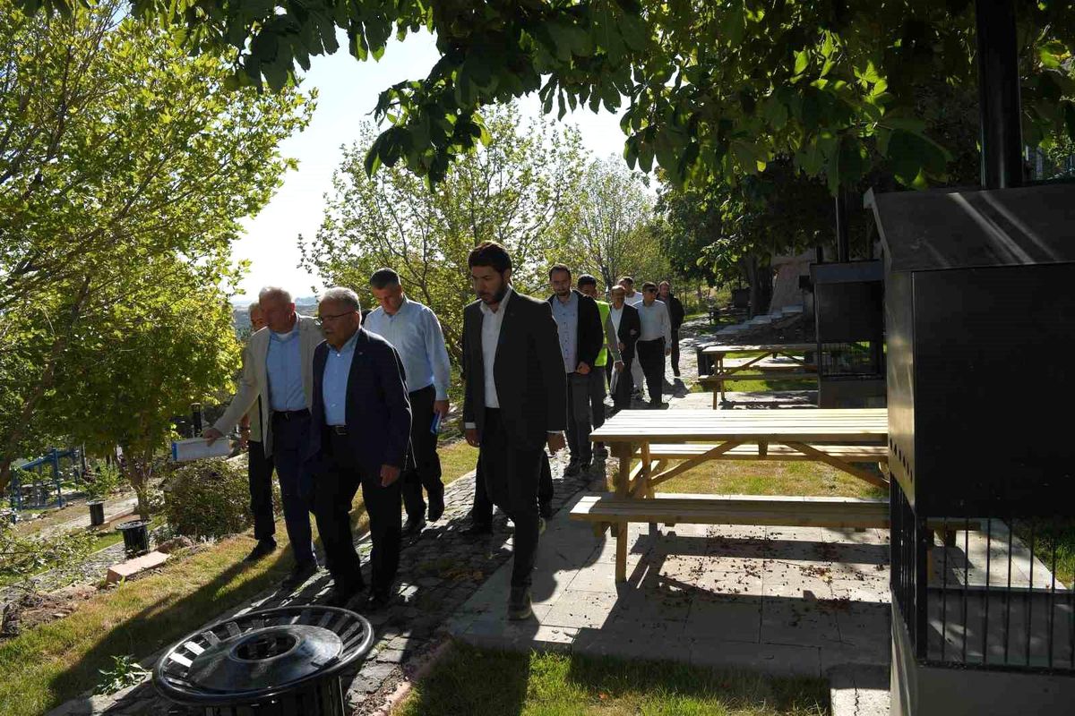 Kayseri'deki Ali Dağı Mesire Alanı'ndaki Tadilat Çalışmaları Tamamlanıyor