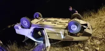Bitlis'te Otomobil Şarampole Devrildi: 3 Yaralı