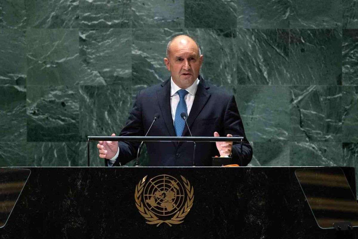Bulgaristan Cumhurbaşkanı Radev, Rusya'yı nükleer savaşın engellenmesine çağırdı