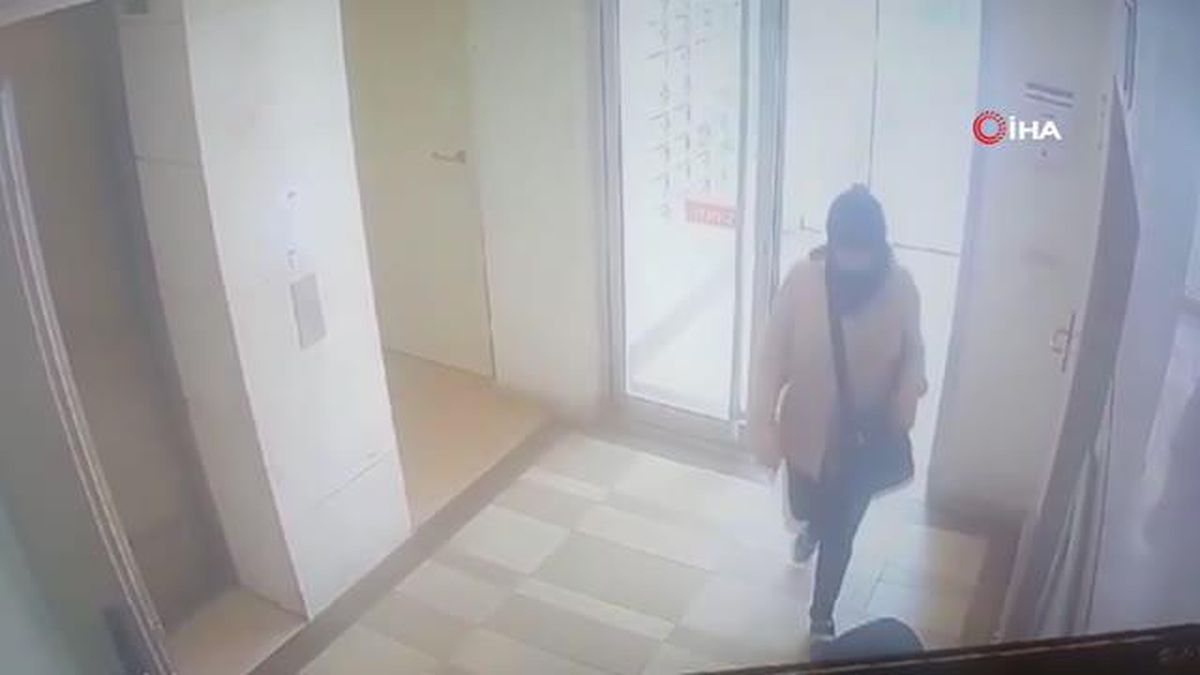 Daire daire vurgun yaptılar... Hırsızlık anları kameraya böyle yansıdı