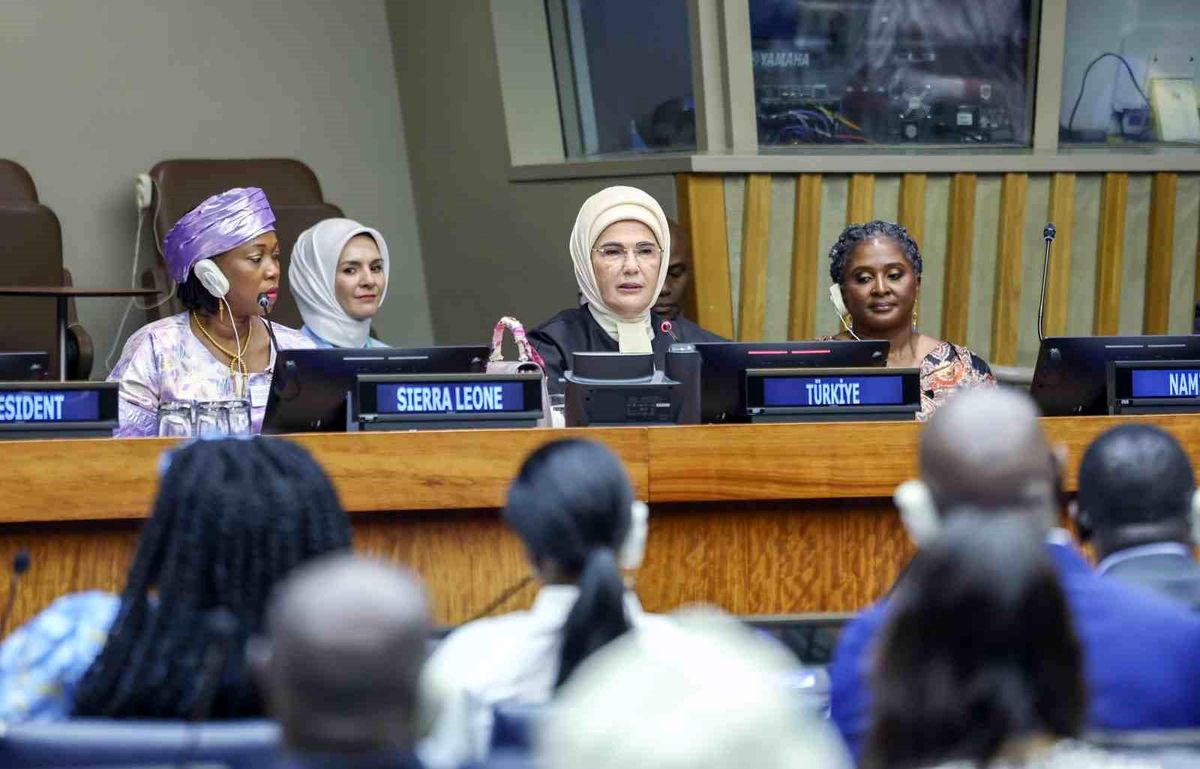 Emine Erdoğan New York'ta, çocuk şiddetinin engellenmesi için güç birliği çağrısı yaptı