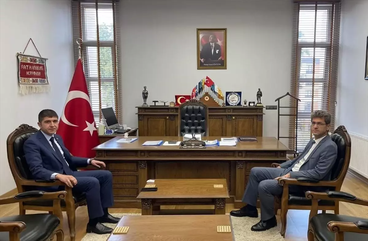 Kaymakamlardan Kayabaşı 'ya 'Hayırlı olsun' ziyareti