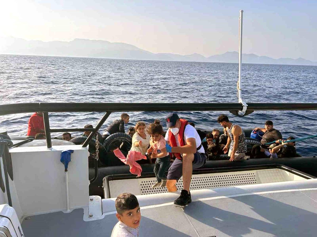 Muğla'da Bin 107 Düzensiz Göçmen ve 81 Organizatör Yakalandı