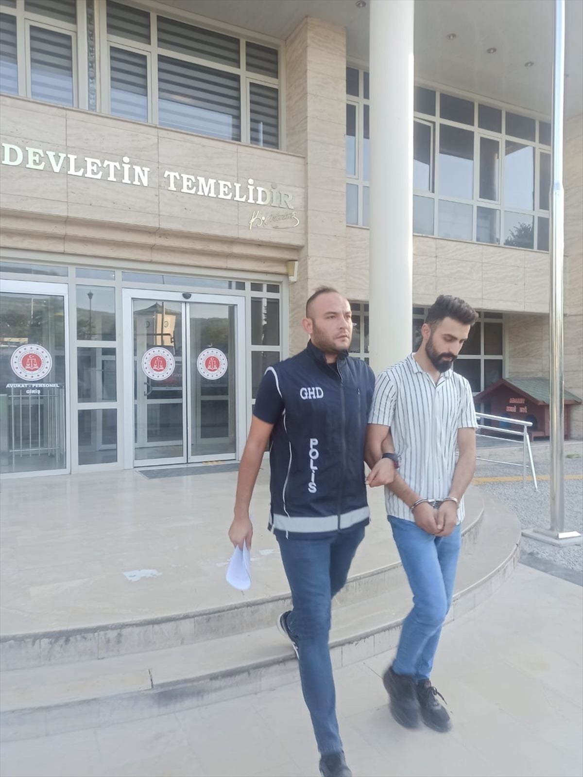 Muğla'da Kaçakçılık Operasyonu: 540 Bin Makaron Ele Geçirildi
