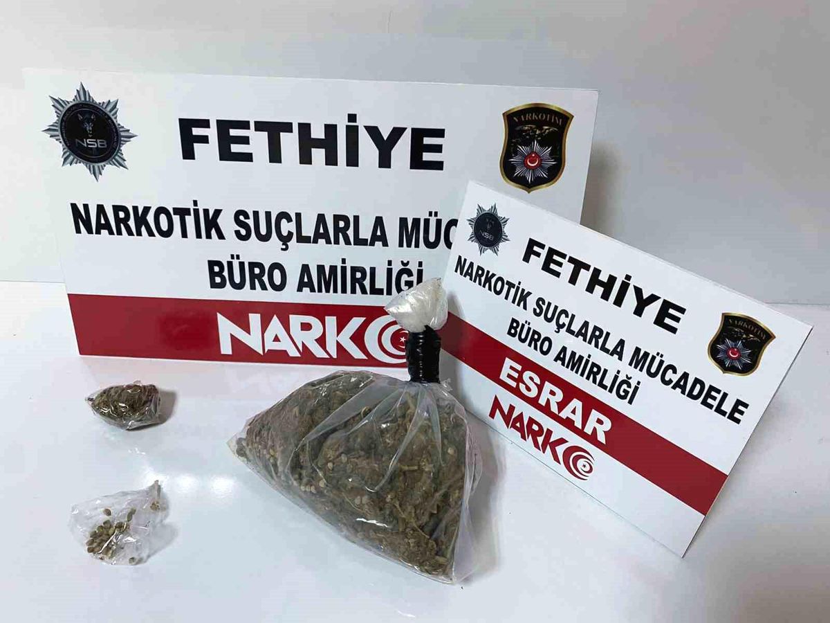 Muğla'da Kaçak Elektronik Sigara ve Uyuşturucu Operasyonu