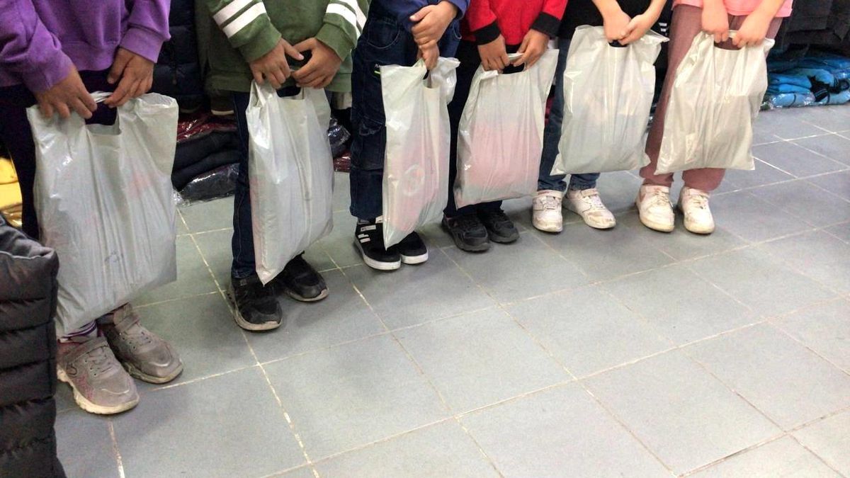 Hakaret Şikayeti Uzlaşmayla Sonuçlandı, Öğrencilere Yardım Yapıldı