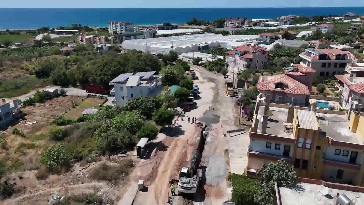 Antalya ASAT, Demirtaş Mahallesi'nde Kanalizasyon Çalışması Başlattı