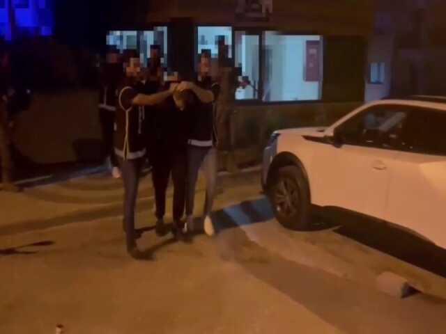 Atina'daki infazın intikamı için hazırlanan çeteye operasyon Atina'daki infazın intikamı için hazırlanan çeteye operasyon