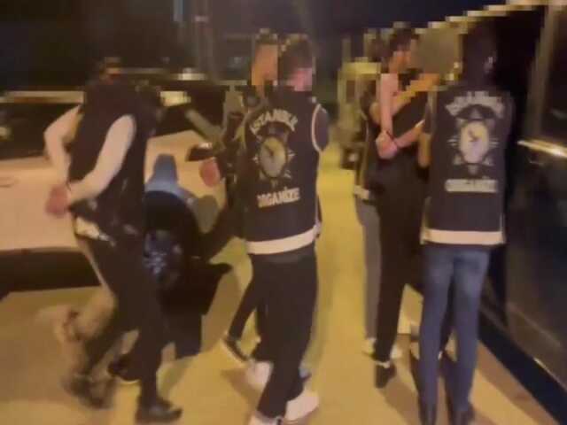 Atina'daki infazın intikamı için hazırlanan çeteye operasyon Atina'daki infazın intikamı için hazırlanan çeteye operasyon
