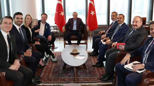 Cumhurbaşkanı Erdoğan'dan 'Elon Musk' açıklaması: Tesla'nın Türkiye'de yatırım gerçekleştirmesi konusunu görüştük, bir çalışma yapılacak
