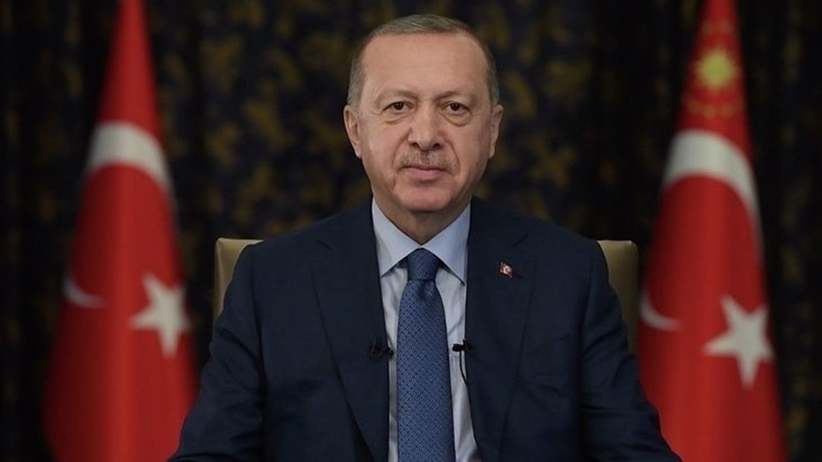 Cumhurbaşkanı Erdoğan'dan 'Kamuda mülakat kalkıyor mu?' sorusuna yanıt: Çok sınırlı ve çok özel meslek gruplarında gerekli olabilir