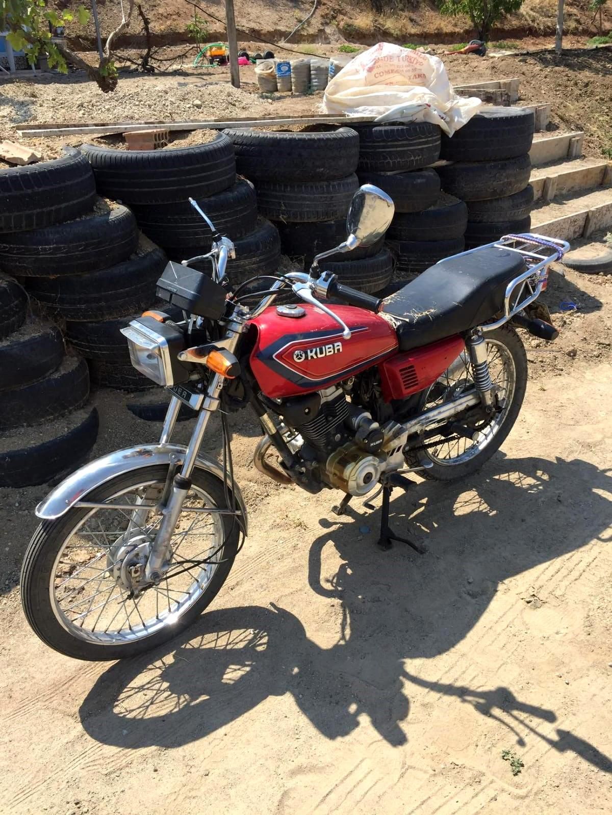 Elazığ'da Park Halindeki Motosiklet Çalındı