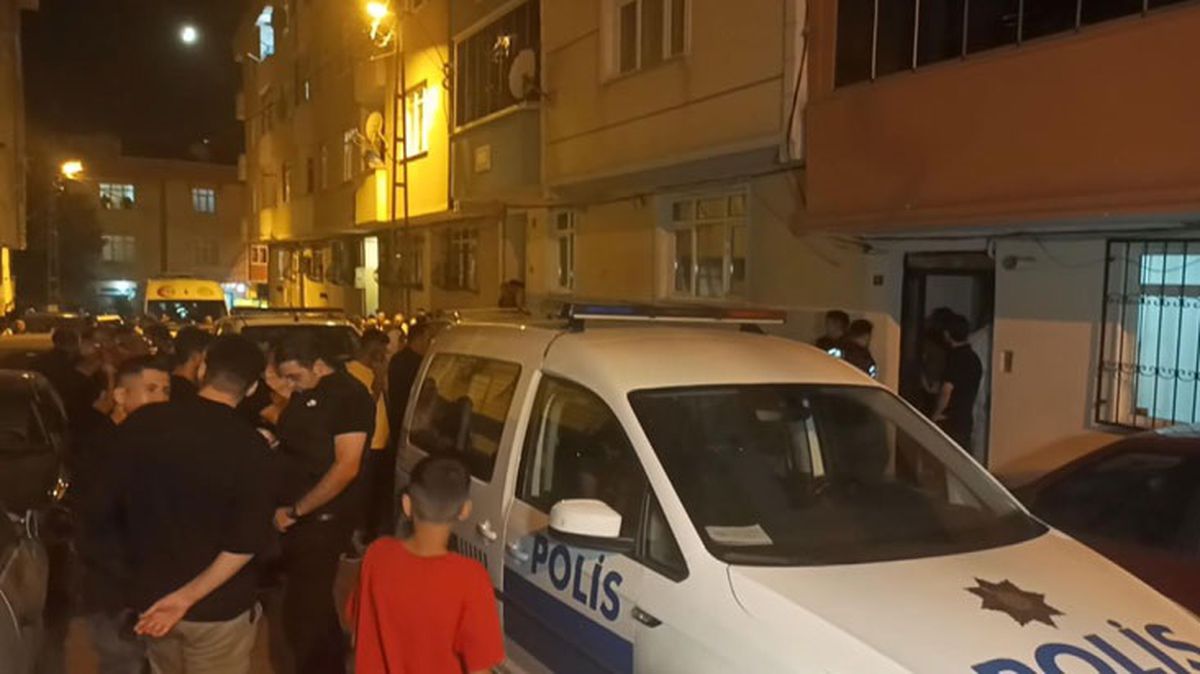 Esenyurt'ta tartışma yaşadığı eşini silahla öldüren şahıs aynı tabancayla intihar etti