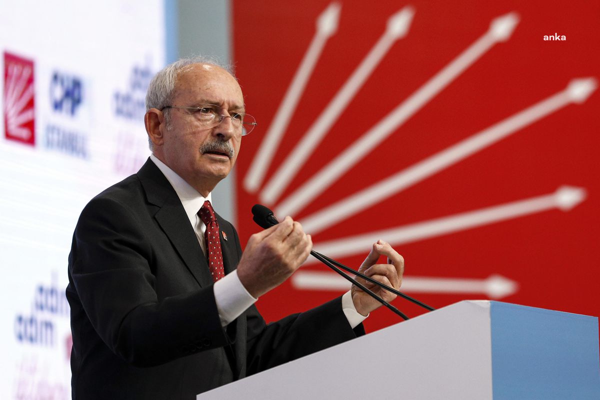 Kemal Kılıçdaroğlu: 'Mülakata Takılan Evlatlarımız İçin Ben Sokakta Mücadele Ederken, Siz Kapılara Kilit Vuruyordunuz. O Çocukları Size...