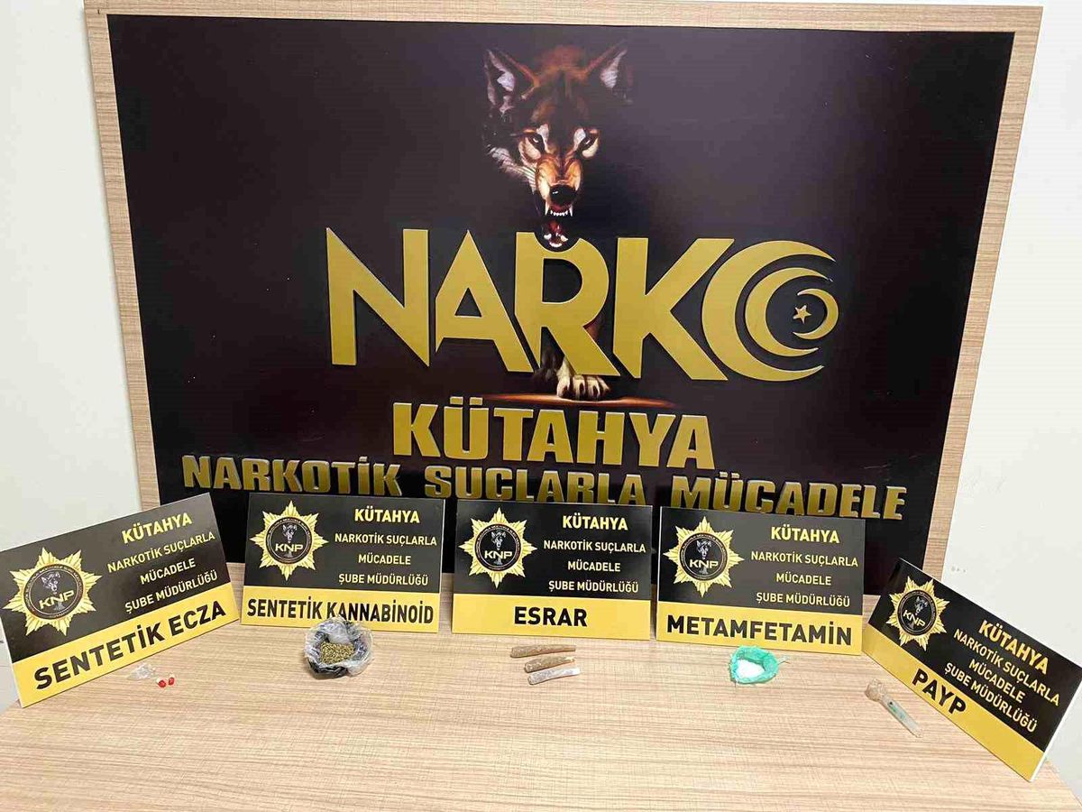 Kütahya'da yolcu otobüsünde uyuşturucu ele geçirildi