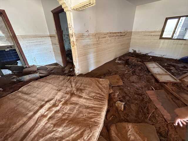 Libya'da sel felaketi: 43 bin kişi yerinden oldu