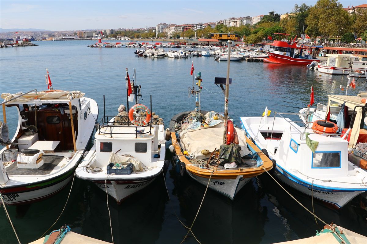 Tekirdağ Balıkçıları Hamsi İçin Karadeniz'e Yöneldi