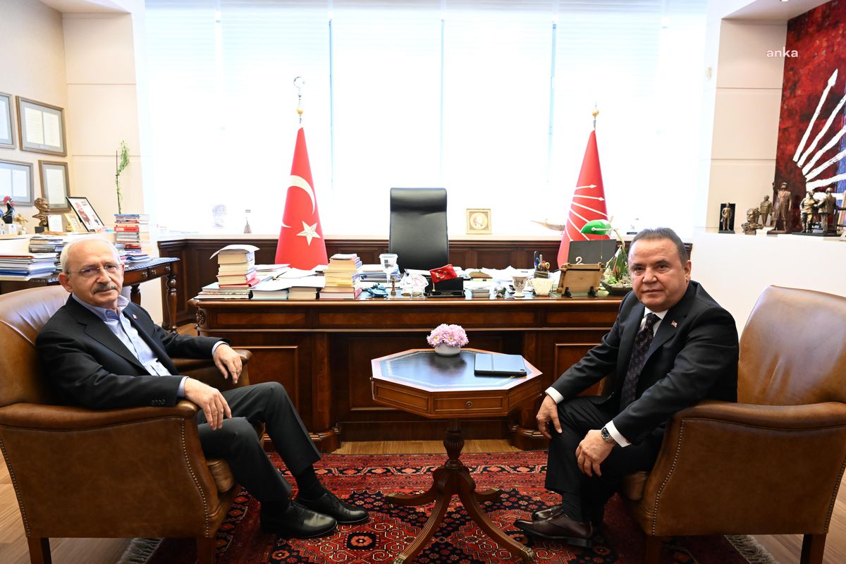 Antalya Büyükşehir Belediye Başkanı Muhittin Böcek, Kemal Kılıçdaroğlu'nu ziyaret etti